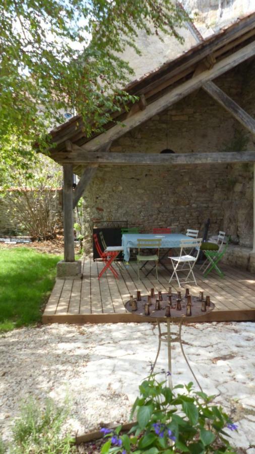 Hotel Les Jardins Sauvages Cabrerets Esterno foto